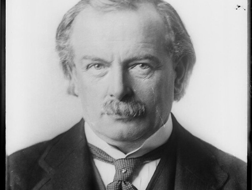 Huge election boost for Lloyd George as Liberals crumble