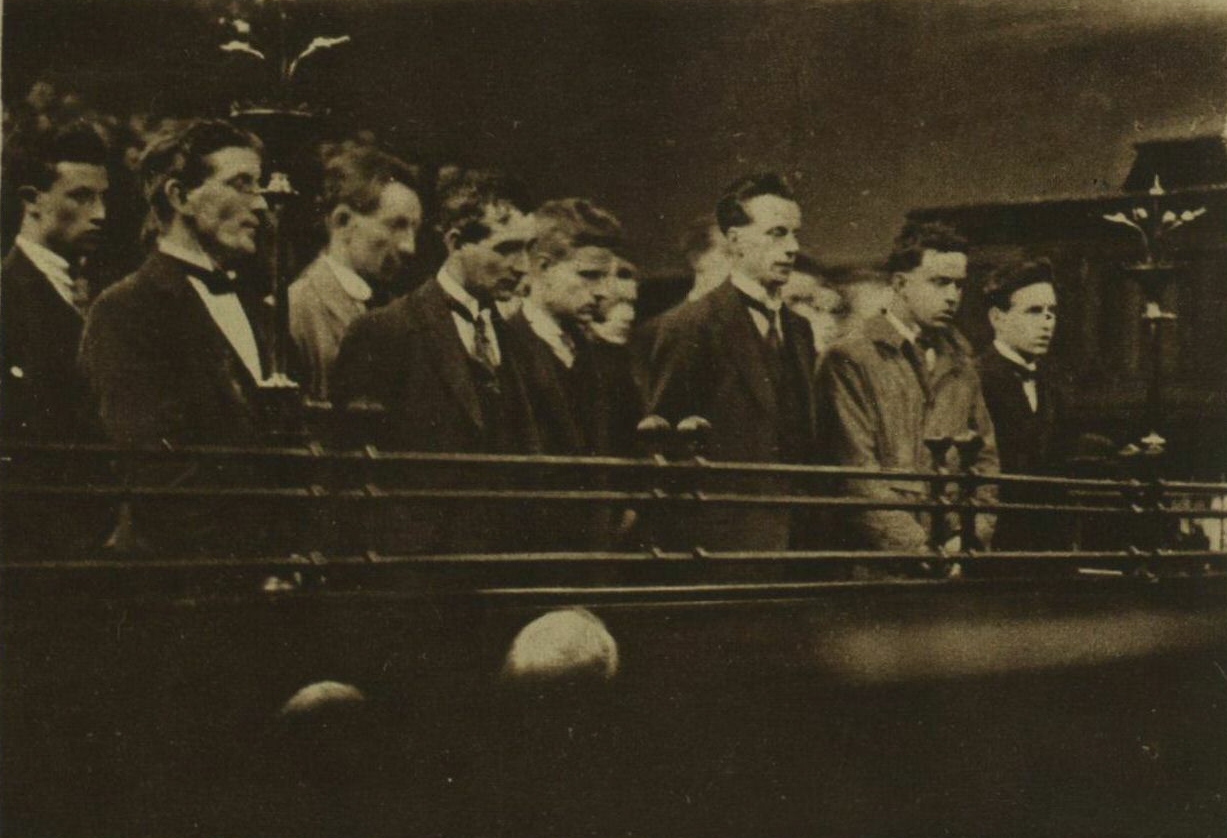 Football on Fire - The IRA war on Manchester City and United, 1920-21