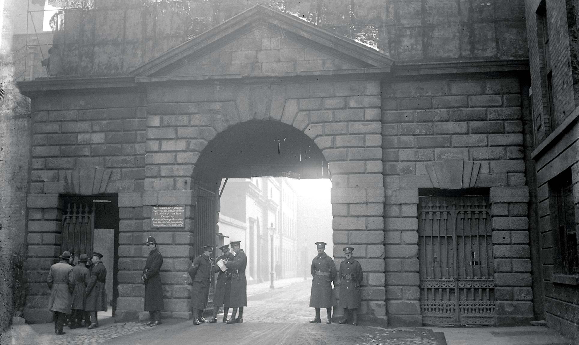 Dublin Castle, 1920-22: the last days of an old regime