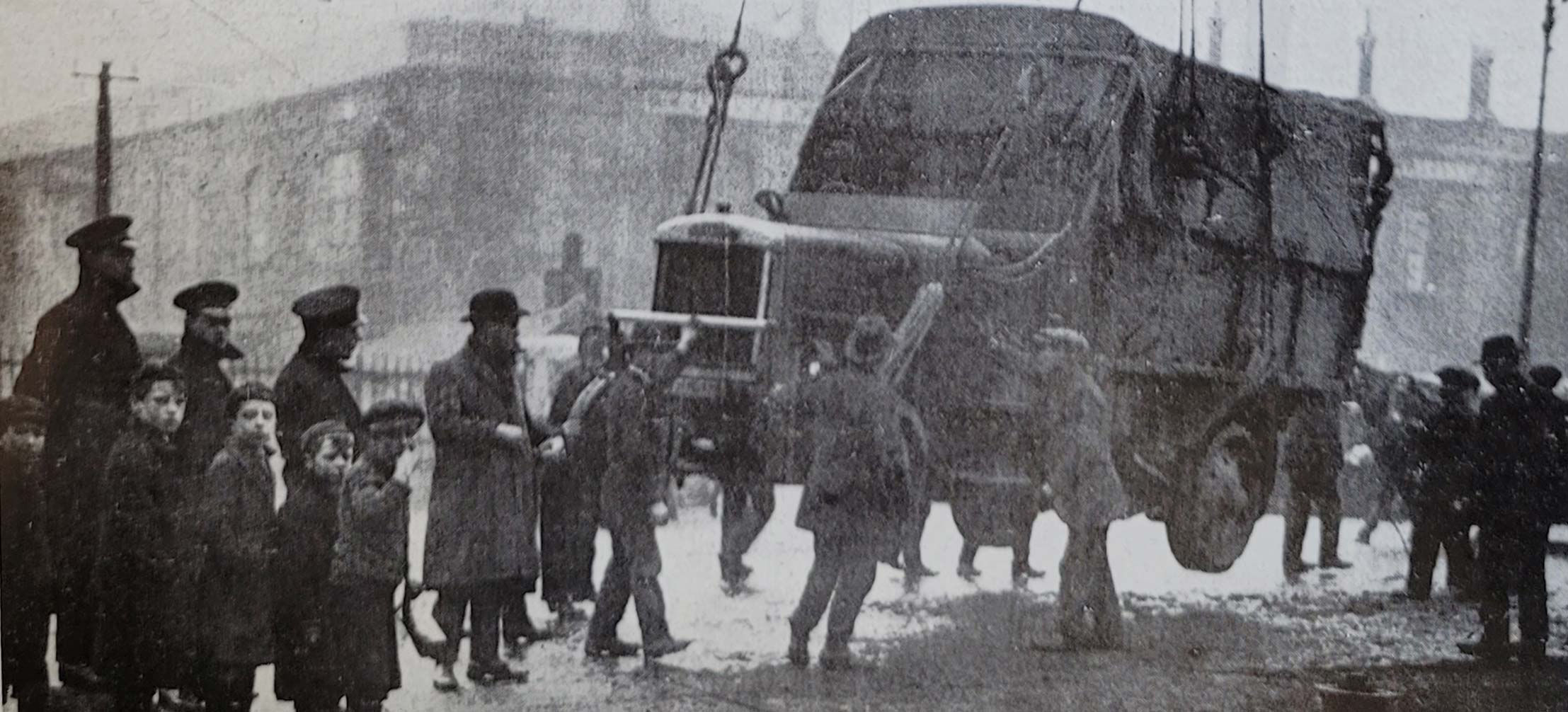 Evacuation of British crown forces from Ireland begins