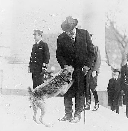 Photograph of Death of U.S. President sees Calvin Coolidge step into Oval office role