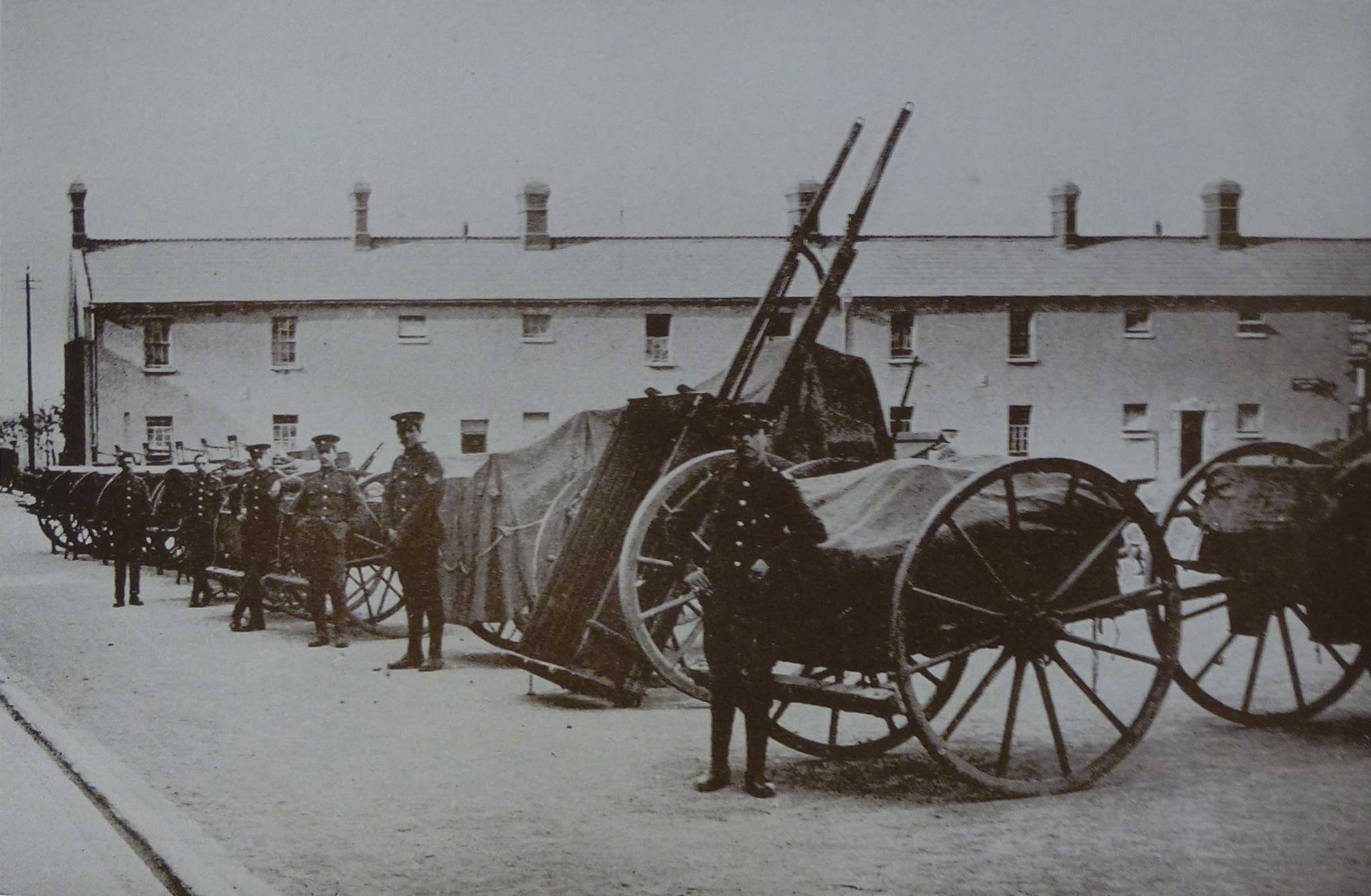 Photograph of Armed patrols seek to intercept arms shipments