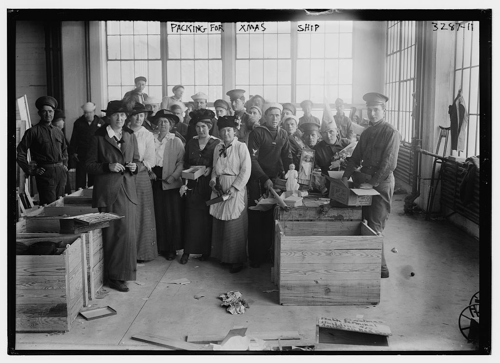 Christmas gifts being packed to be put on the U.S.S. Jason which sailed from New York on November 14, 1914. It carried about 6 million gifts for the children of Europe who were affected by World War I with its first stop being Dublin.