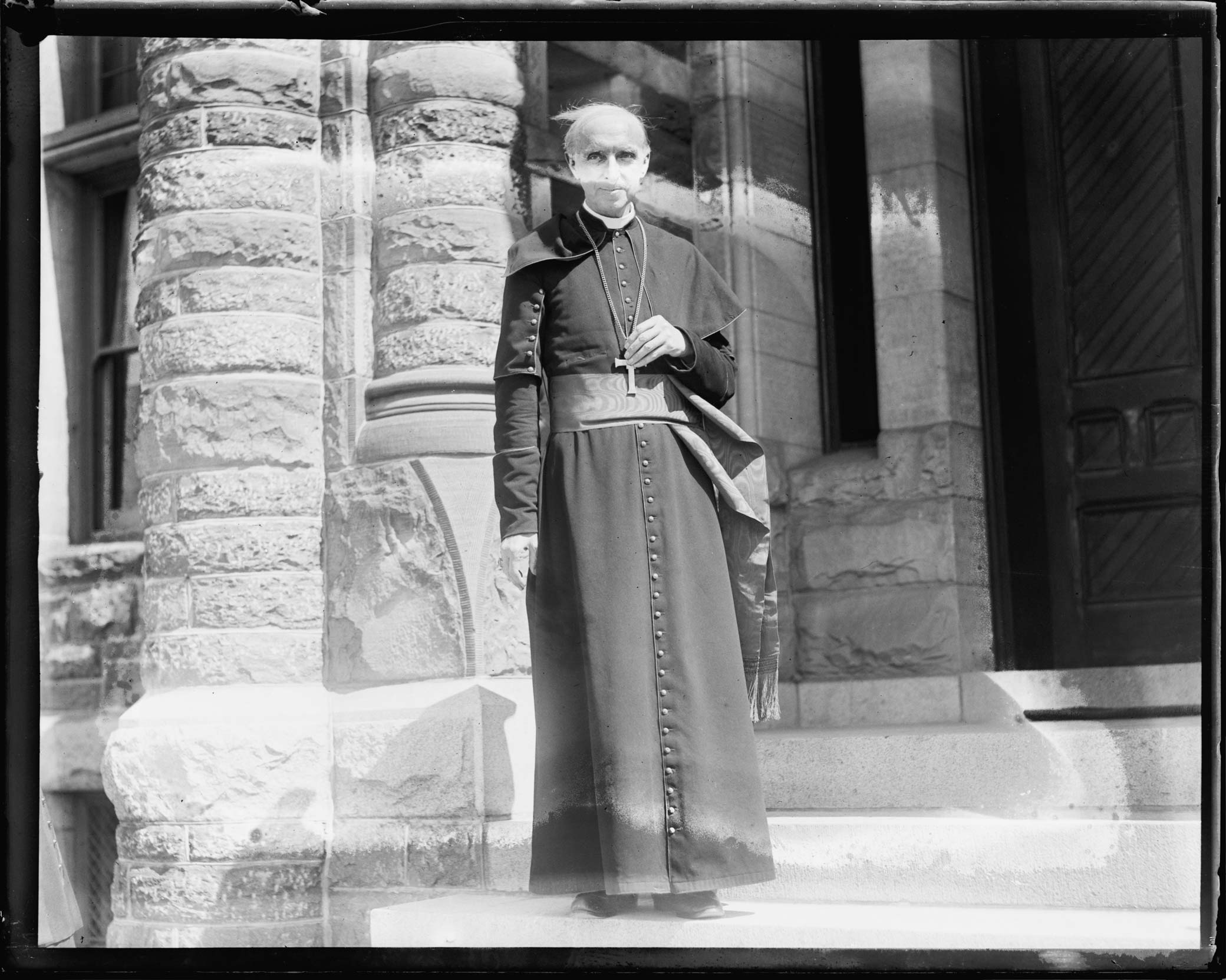 Outrage in Ireland at arrest of Cardinal Mercier of Malines