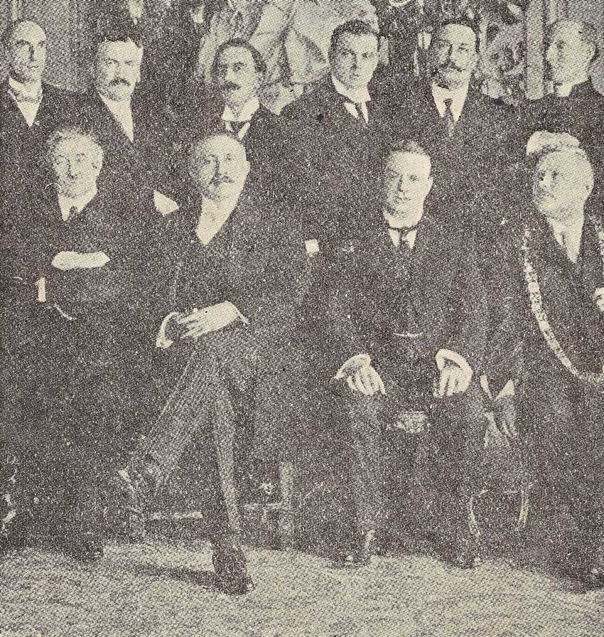 Irish politicians visit Paris