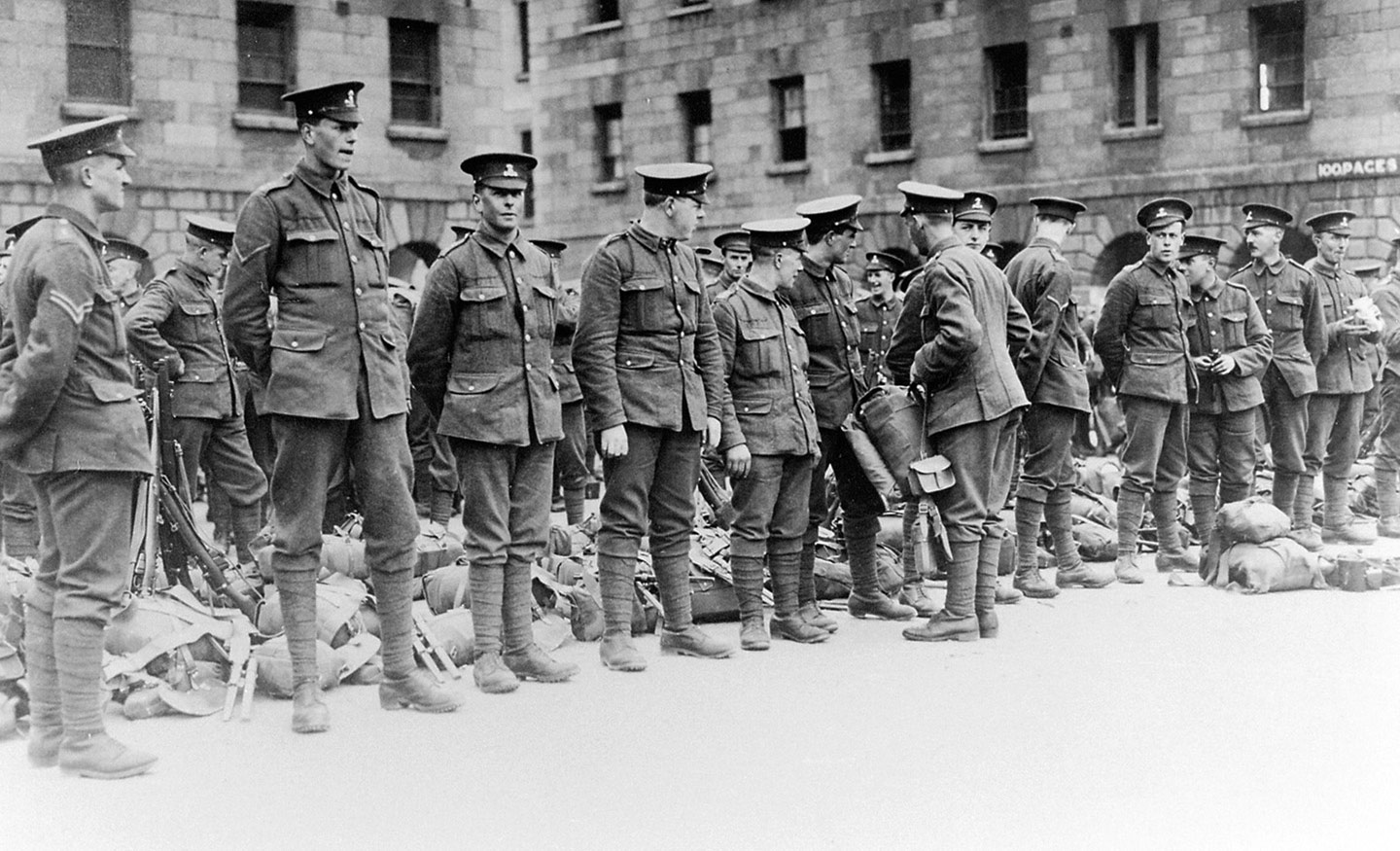 King George V reviews Irish soldiers