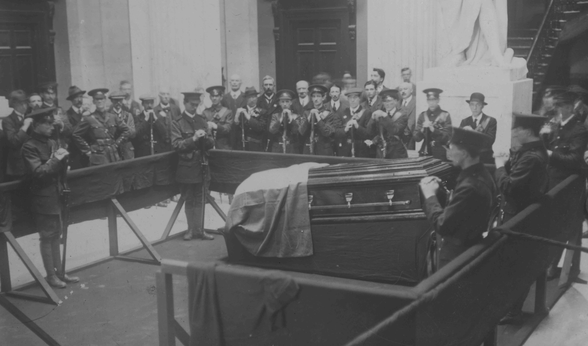 O’Donovan Rossa’s remains arrive in Dublin