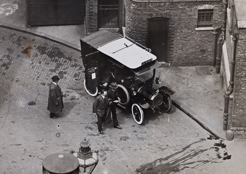 Trial of Roger Casement opens in London