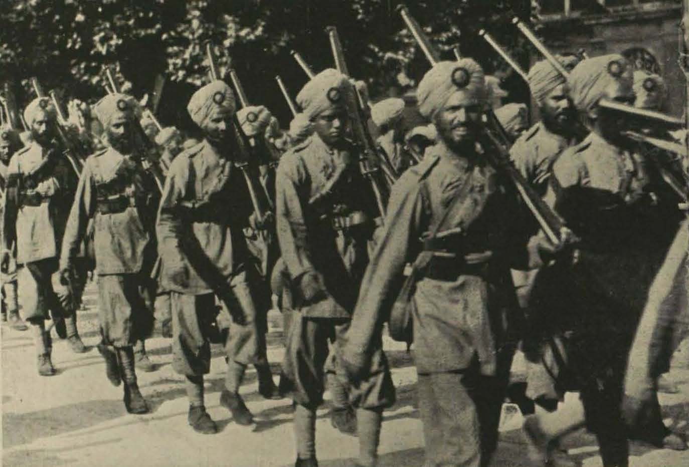 First Indian troops arrive in Europe