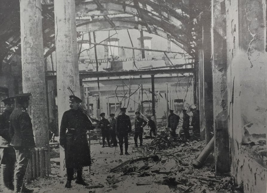 Destruction-gall-gpo-interior-mg-1916