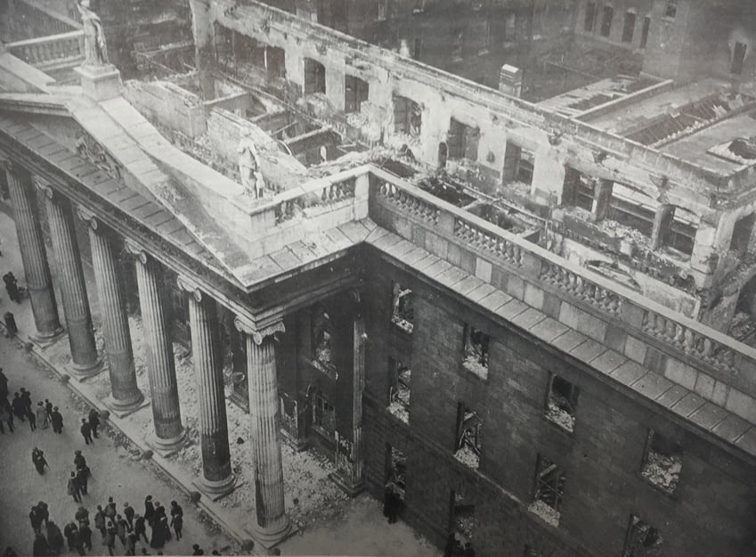 Destruction-gallery---aerial-view-gpo-ruins-mg-1916