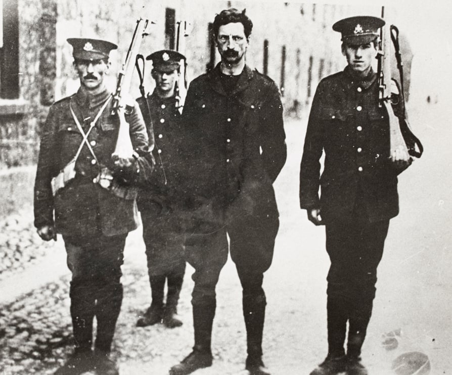 1916nli-devaleracourtmartial