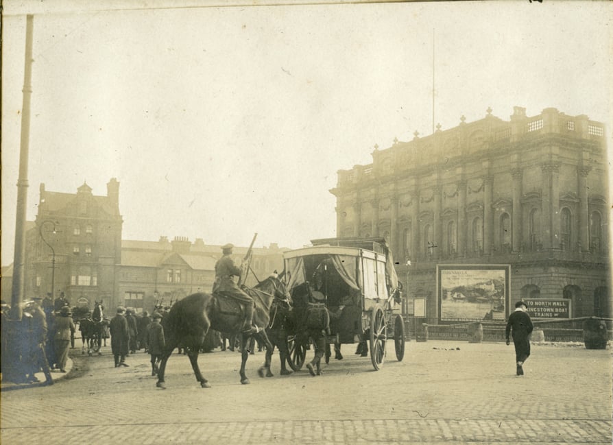 Nmi-gallery-heuston-station1